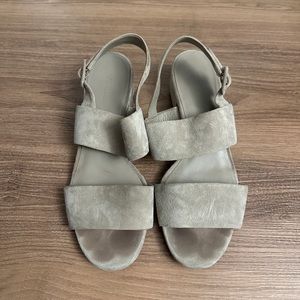 Vince Taye Taupe Sandals Size 8.5